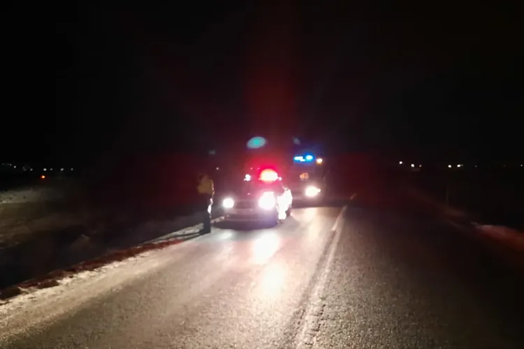 Autoturism răsturnat în Gherla - FOTO   