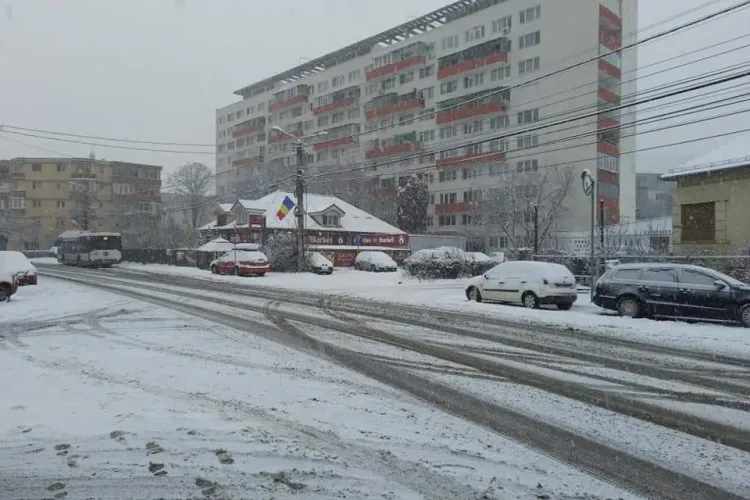 A venit iarna la Cluj și ne-a prins pe nepregătite: Iarna nu-i ca vara! - VIDEO