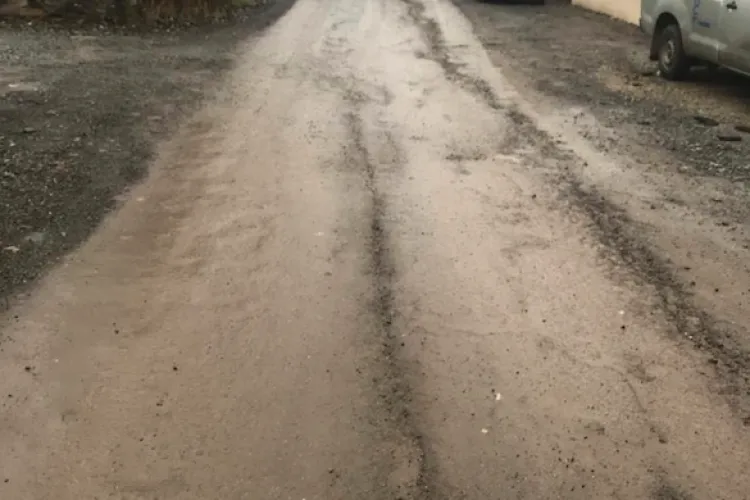 Scrisoarea de protest a celor de pe străzile Viile Dâmbul Rotund, Rubinului și Perlei. Cer și ei condiții de trai mai bune - FOTO 