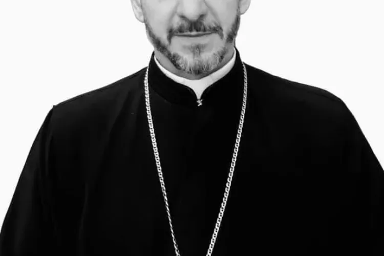A murit episcopul Florentin Crihălmeanu, infectat cu Covid-19 