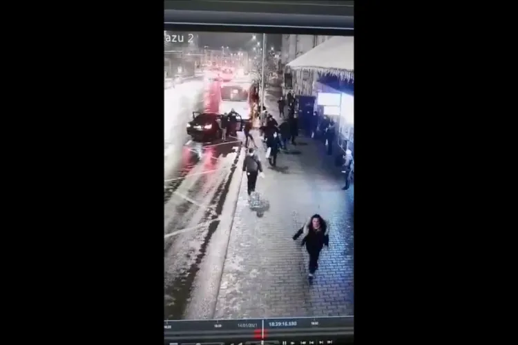 VIDEO - Rapire la Cluj - Fată de 15 ani răpită în centrul Clujului