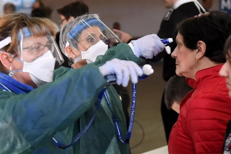 Revii în România dintr-o țară de pe lista galbenă? De când ai nevoie de test PCR COVID și de când se impune carantina