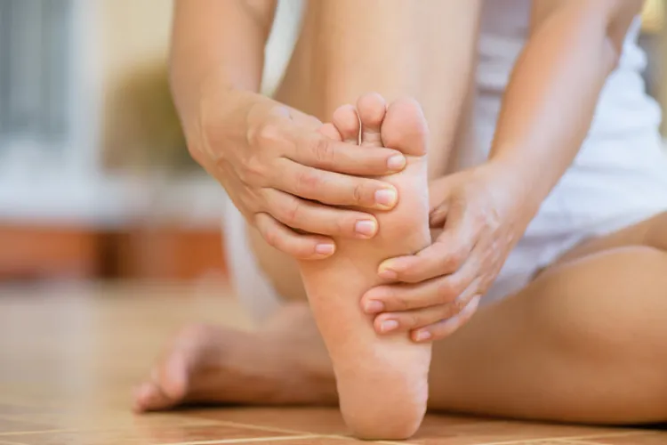 Cel mai nou simptom COVID-19. Cherecheș: „Tinde să apară mai ales la tineri cu simptomatologie usoara”