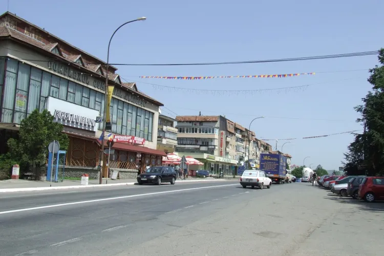 Huedinul este ”îngropat” în șantiere, iar banii la buget pentru asfaltări sunt puțini. Ce investiții se fac în 2021