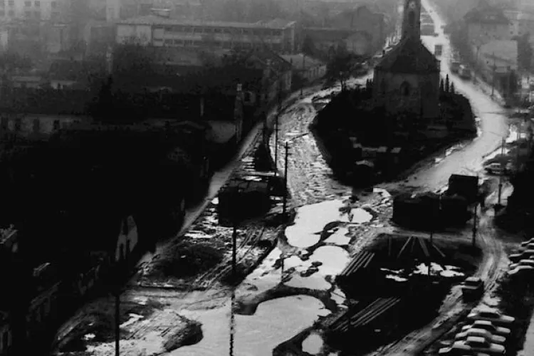 Marea ”băltoacă” din Mărăști. Fotografie din cartierul Mărăști, care a dat frâu liber amintirilor - FOTO