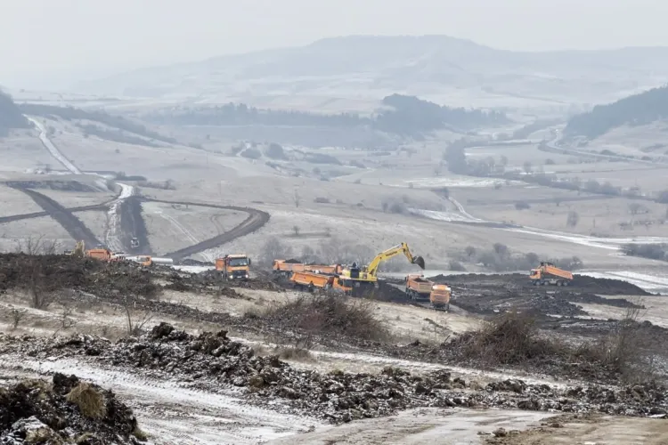 Veste bună! A pornit șantierul pe Autostrada Transilvania, sectorul Nădășelu și Zimbor - FOTO