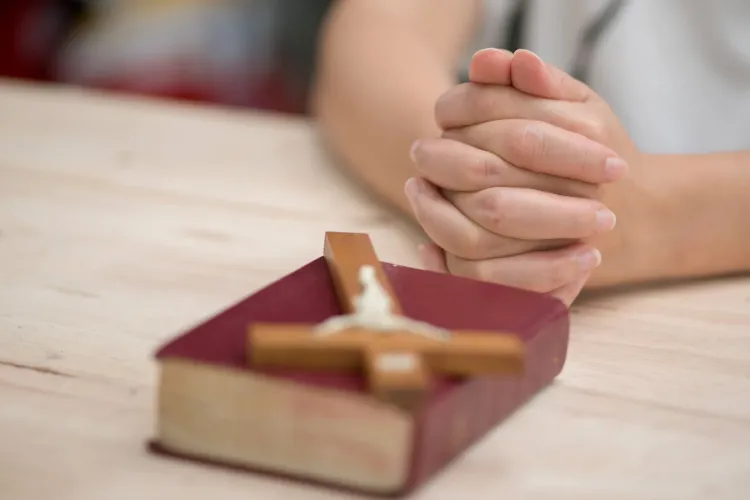 Patriarhia nu vrea să se reducă orele de religie în învăţământul preuniversitar   