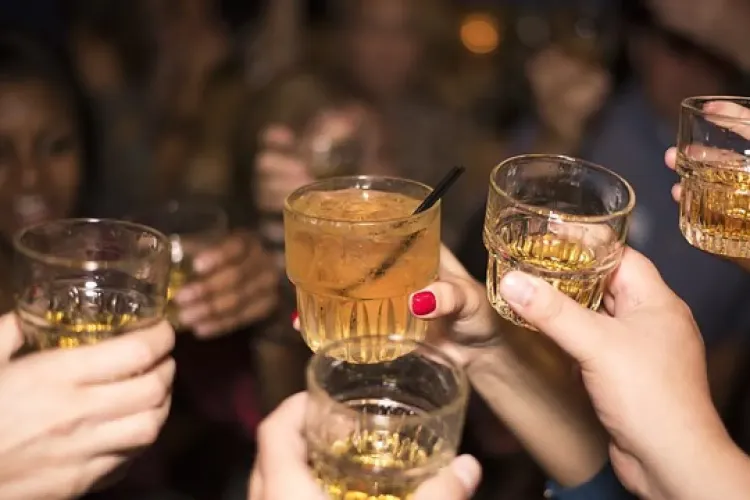 Petrecere oprită și la Prundu Bârgăului de polițiști. În Transilvania oamenii nu mai au răbdare