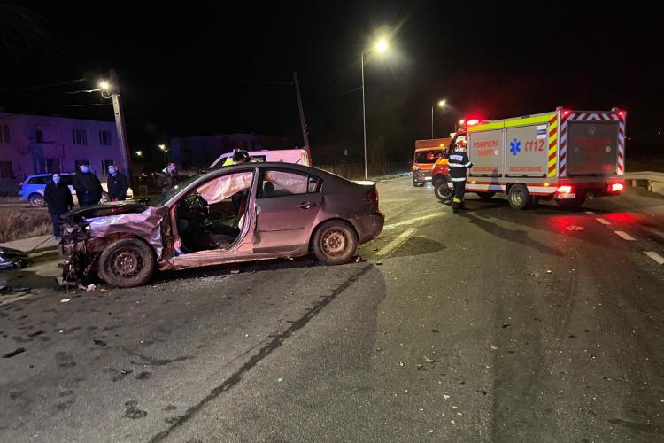 Accident la Jucu de Mijloc! S-au lovit frontal și pompierii au intervenit cu descarcerarea  - FOTO