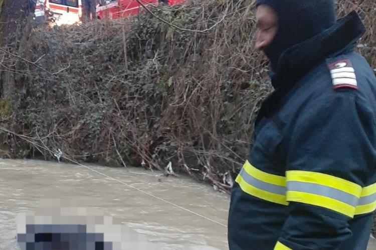 Cadavru recuperat într-un râu între Chisindia și Păiușeni - FOTO