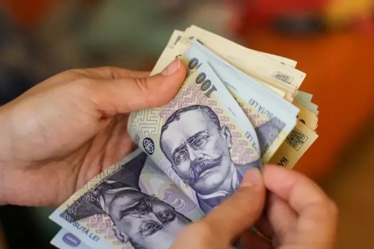 Topul salariului minim în lume. Pe ce loc se clasează România și care este raportul dintre salariul minim și coșul de cumpărături