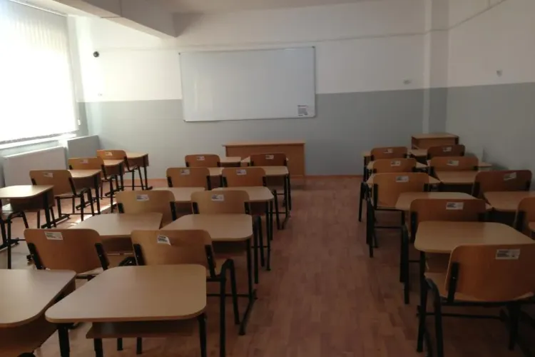 Vacanța de vară 2021 -  Când începe vacanța de vară 2021   