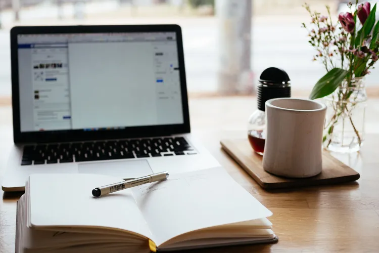 Reacții naționale după ce un student de la UBB Cluj a murit înainte de un examen online    