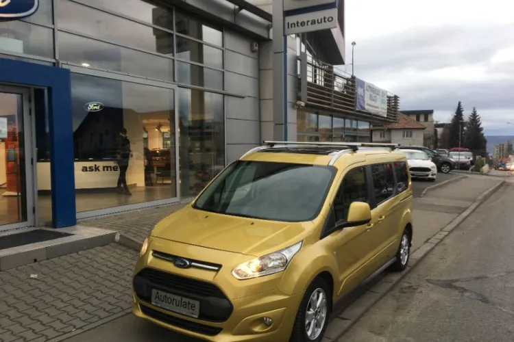 Un clujean care a cumpărat un Ford susține că la verificare mașina avea 11 avarii și kilometrii dați înapoi / Vânzătorii spun că nimic nu e REAL- FOTO