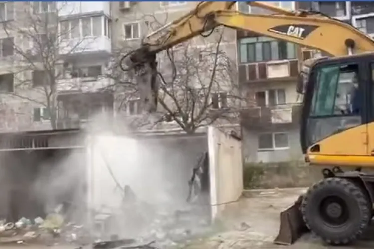 Începe demolarea garajelor în Grigorescu și Mănăștur. Somațiile s-au trimis către oameni