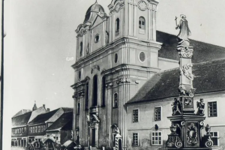 Clujul, lovit de trei epidemii de ciumă de-a lungul istoriei. În 1738, au murit 20% dintre locuitori   