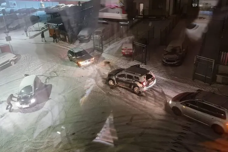 Patinoar pe strada Galaxiei, in Baciu. Șoferii se plang - VIDEO