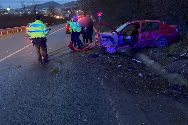 Accident pe DN14, la intrarea in Mediaș dinspre Sibiu - FOTO