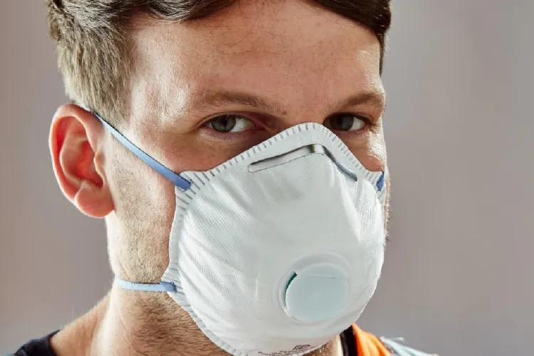 Valeriu Gheorghiță: „Vom renunța la masca de protecție”