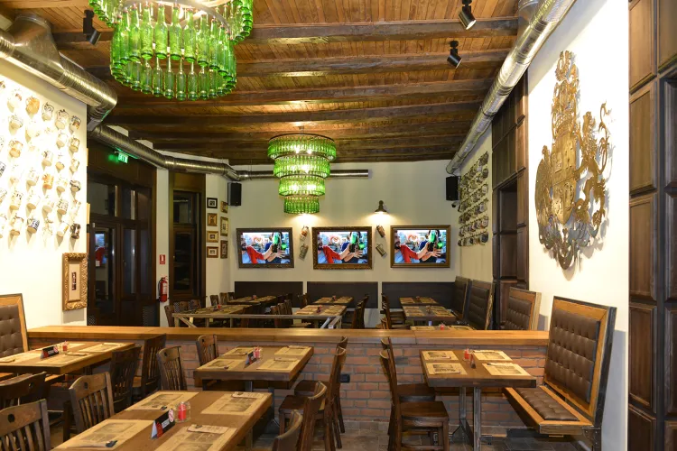 Euphoria Biergarten, amendă de 30.000 de lei. Au închis de bună voie timp de 24 de ore   