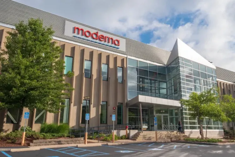 Dragoș Damian, CEO Terapia Cluj: Dacă aș fi premier, aș aduce din SUA un hub de producție de vacinuri