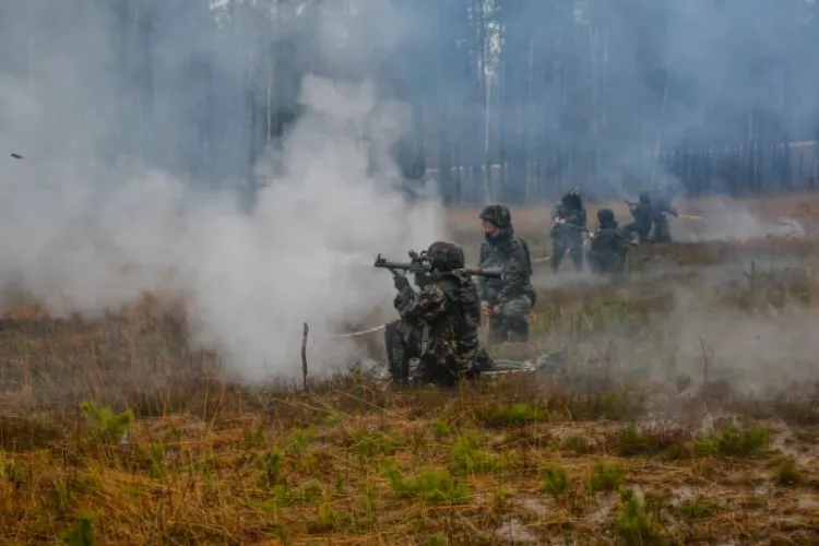 Sunt trageri la poligonul Florești Nord: Oamenii să nu iasă cu animalele la păscut   