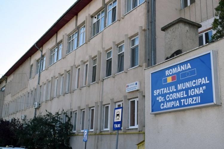 Incendiu în curtea Spitalului din Câmpia Turzii din cauza unui muc de țigară   