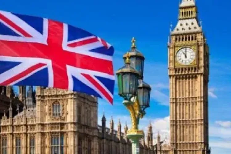 Viața în Marea Britanie ar urma să revină la normal din iunie