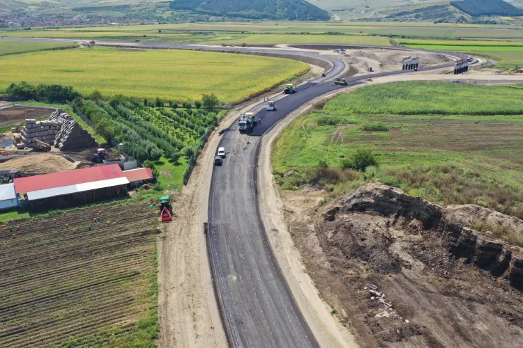 Autostrada Transilvania - S-a reziliat contractul pentru tronsonul Chețani - Câmpia Turzii   
