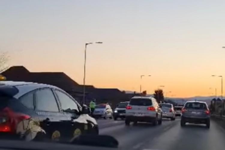 Accident in Florești, produs de un șofer beat, ce venea de la munte. A fugit și a fost prins
