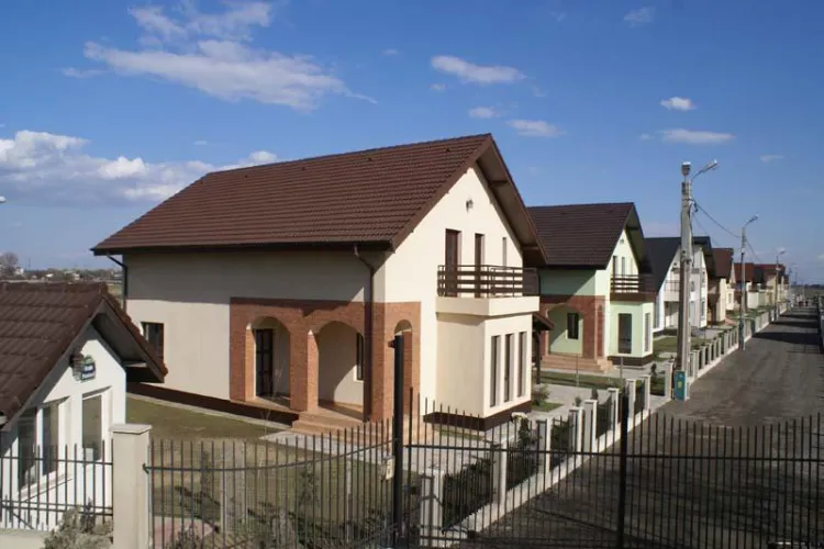 Boc, întrebat dacă are în vedere un cartier exclusiv de case, fără bucățică de bloc, pe modelul cartierul Andrei Mureșanu