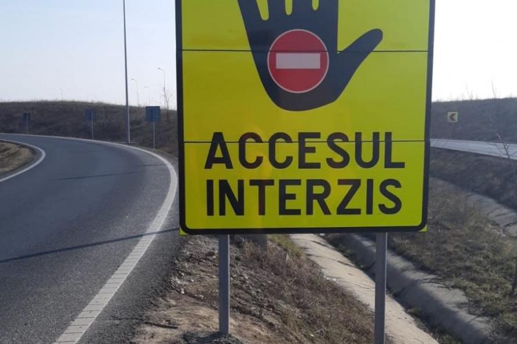 Ar trebui și la Cluj așa indicatoare rutiere? STOP să se vadă de la 100 de metri - FOTO   