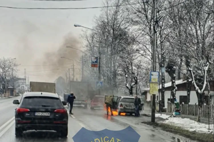 Să mai huiduim poliția? Acest polițist a salvat două vieți și a stins un incendiu - FOTO