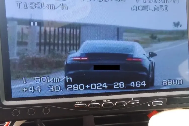 Doi șoferi, prinși cu 171 km/h între Apahida și Bonțida. Făceau concurs