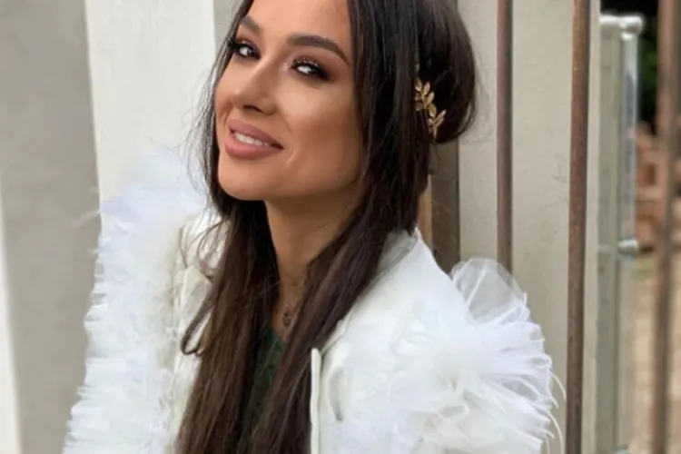 Câți ani are, de fapt, Vlăduța Lupău? Artista își serbează ziua de naștere azi