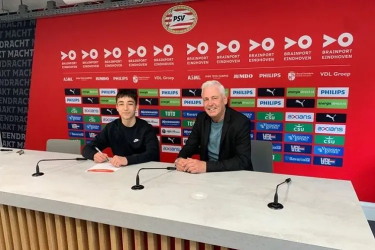 Un tânăr fotbalist de 14 ani din Cluj, noua speranță a fotbalului românesc. A semnat cu PSV Eindhoven
