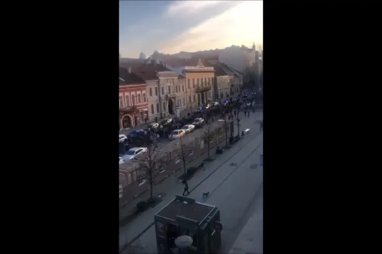 Imagini cu protestul de la Cluj, cel real ca amploare: ”Câteva zeci de persoane…?” - VIDEO  