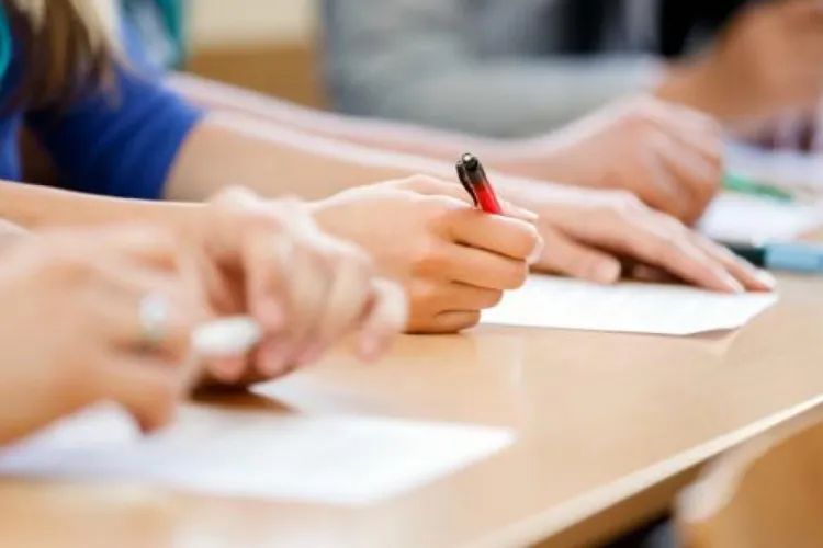 Cluj Simulare Bacalaureat 2021 - La simularea de la Bacalaureat participă 4018 elevi