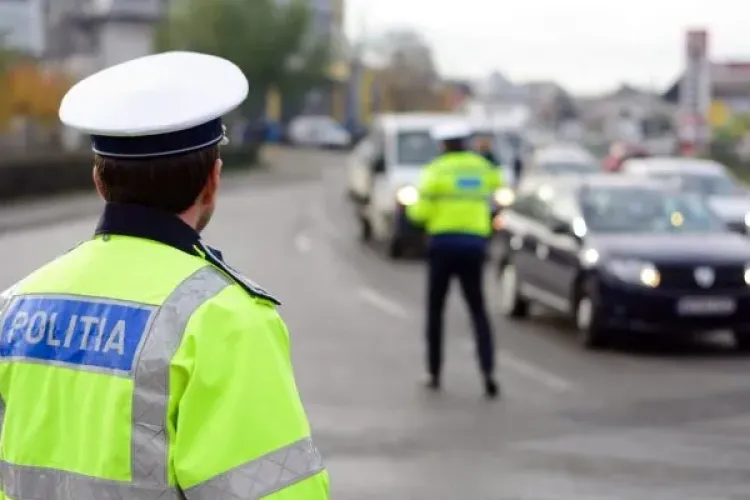 Cluj: Două persoane au fost transportate de urgență la spital în urma unui accident rutier