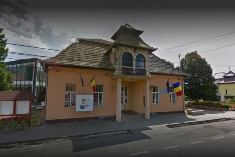 Restricții în comunele Mihai Viteazu și Mica, după ce s-a depășit rata de infectare de 7,5 cazuri la mia de locuitori   