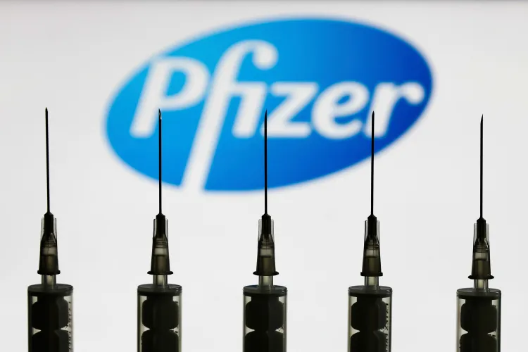 Vaccinul Pfizer are o eficacitate de 100% în cazul adolescenților cu vârsta între 12 și 15 ani 