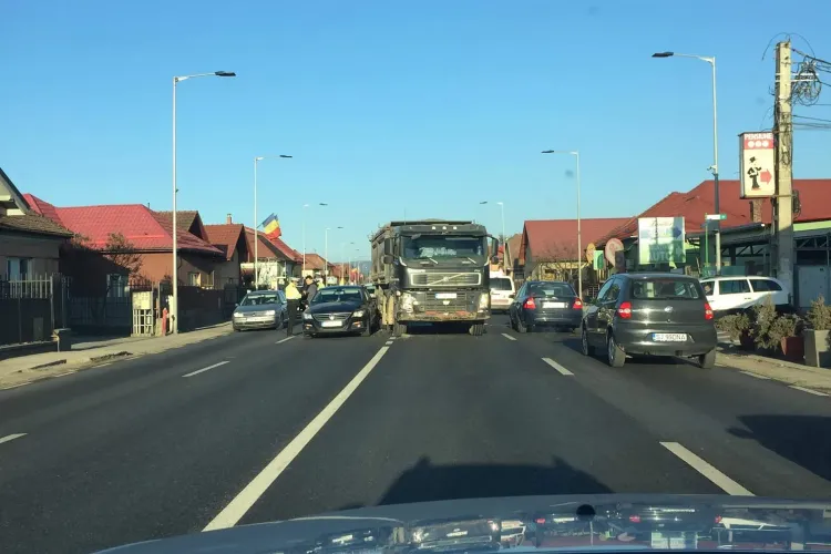 Accident în Florești, lângă Il Milanese. Traficul este afectat - FOTO