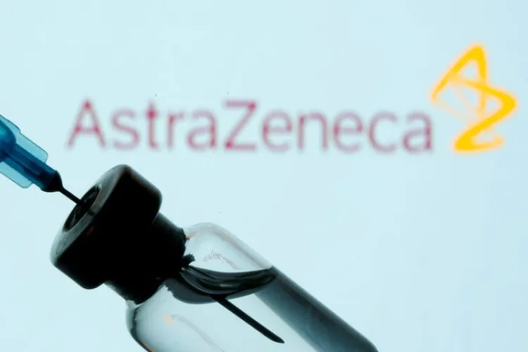 Dorința românilor de a se vaccina cu AstraZeneca este atât de scăzută, încât CNSU a decis că oricine se poate vaccina cu serul, chiar și fără programare