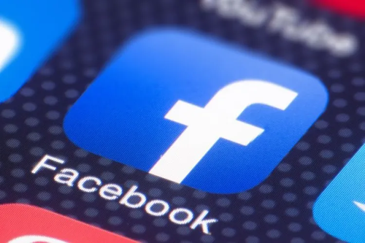 Verifică dacă numărul tău de telefon se află printre sutele de milioane de numere furate de pe Facebook   