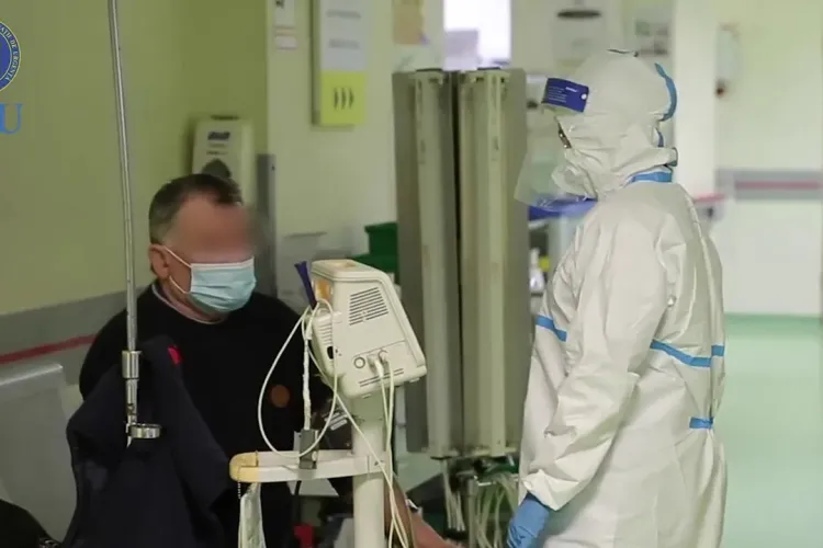 La cât timp se face rapelul dacă ne-am infectat între doze? Valeriu Gheorghiță: Vaccinarea previne formele severe 