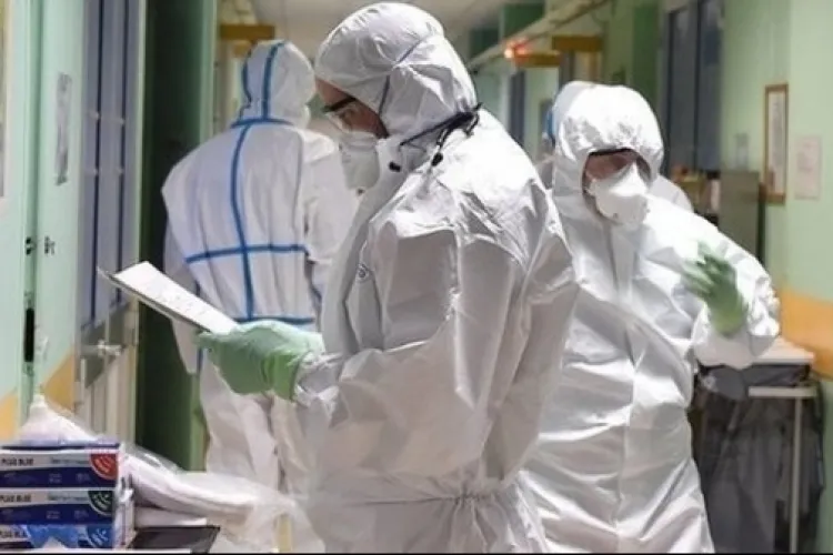 Medicii de la Spitalul Clujana, apărați de pacienții tratați cu succes: Sunt niște EROI