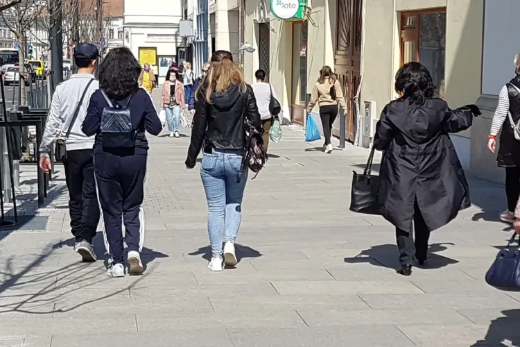 Clujenii respectă regulile! Rata de infectare în Cluj-Napoca a scăzut la 6.03 la mie