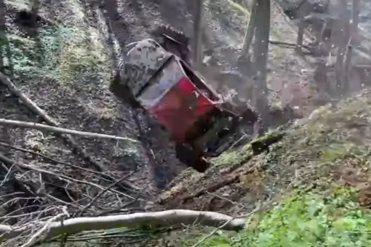 Accident EXTREM la Campionatul Național de Off Road T. Pîrvulescu și Capotă s-au dat peste cap de zece ori - VIDEO