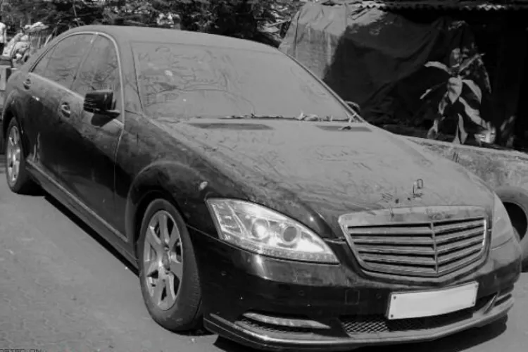 Polițiștii clujeni trebuie să repare mașina unui proxenet. Au sechestrat autoturismul și s-a degradat în parcare 