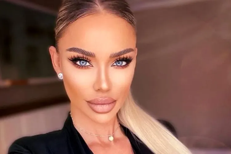 Bianca Drăgușanu se tunează din nou. A ajuns la Cluj pentru o nouă intervenție 